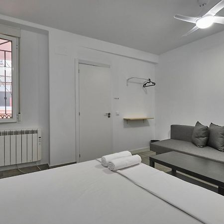 Nunez De Arce Habitaciones Madri Exterior foto
