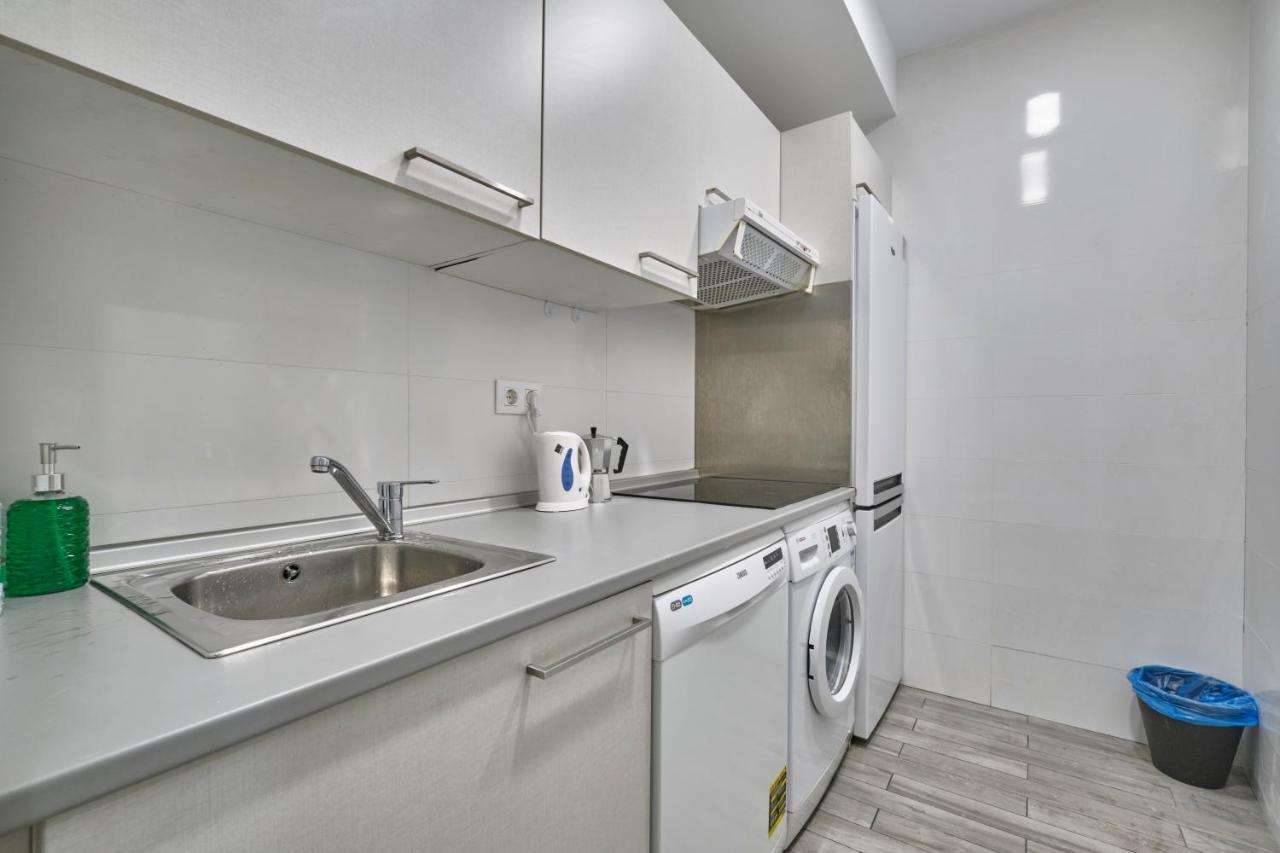 Nunez De Arce Habitaciones Madri Exterior foto