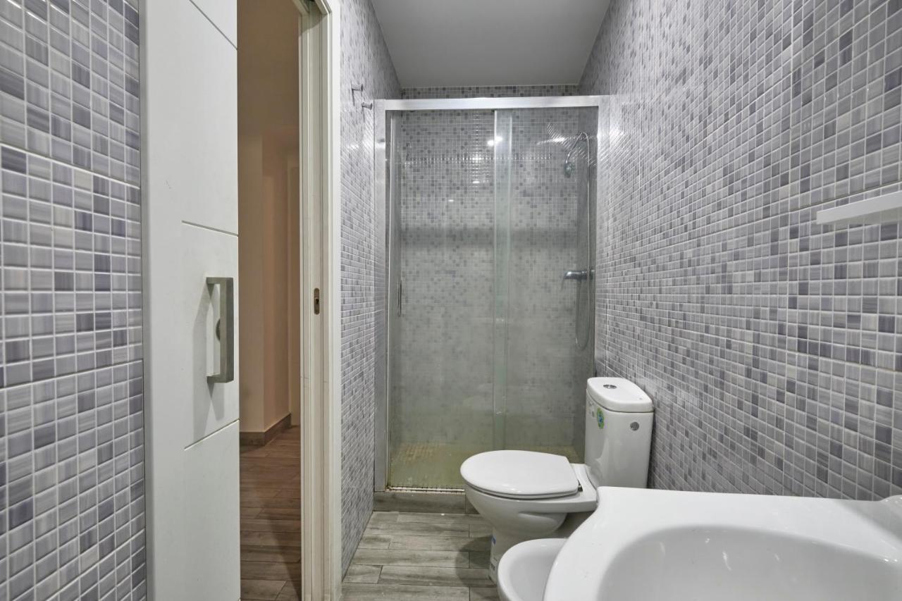 Nunez De Arce Habitaciones Madri Exterior foto